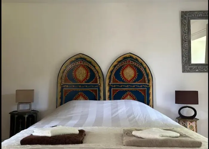 Chateau De Lestang Savignac (Aveyron)