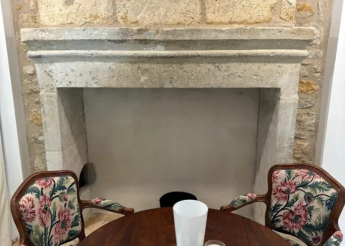 Chateau De Lestang فندق مبيت وإفطار