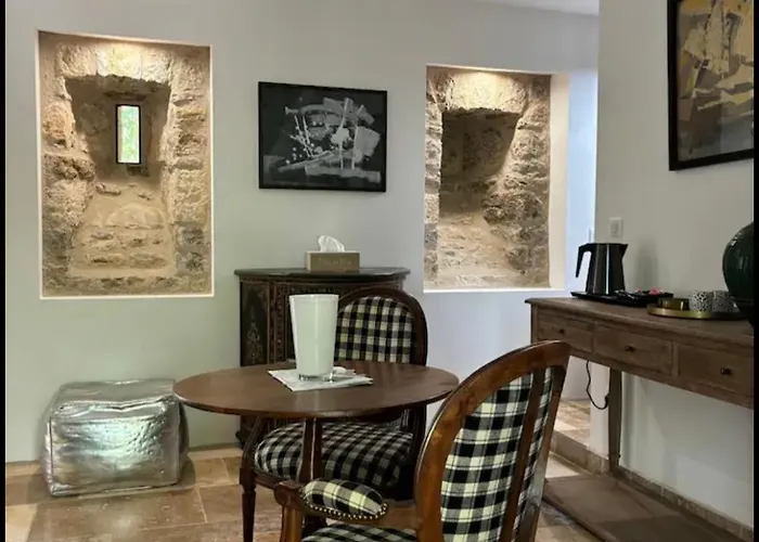 Chateau De Lestang 3*