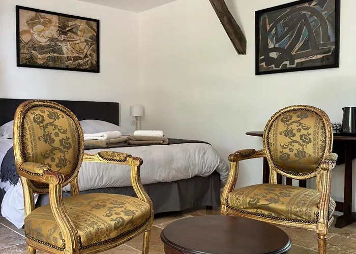 فندق مبيت وإفطار Chateau De Lestang 3*