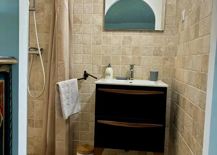 Chateau De Lestang 3* Savignac (Aveyron)