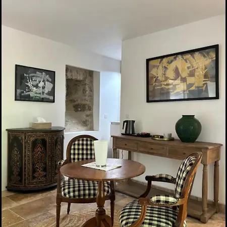 Bed & Breakfast Chateau De Lestang 3*